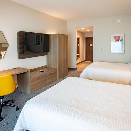 Holiday Inn Express & Suites Pensacola Airport North - I-10 By Ihg Ferry Pass 外观 照片