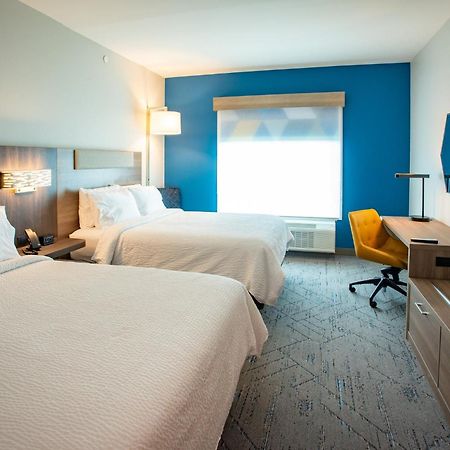 Holiday Inn Express & Suites Pensacola Airport North - I-10 By Ihg Ferry Pass 外观 照片